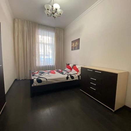 Apartment Ekaterinenskaya 24 โอเดสซา ภายนอก รูปภาพ