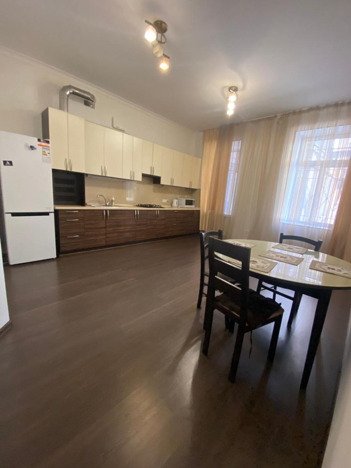 Apartment Ekaterinenskaya 24 โอเดสซา ภายนอก รูปภาพ